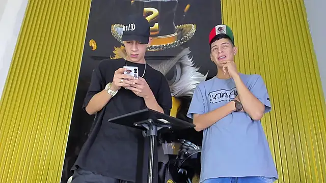 Snapshot of Dante_Brown1_ chatting on October 30, 9:11 pm Dante Brown1 online show from October 30, 9:11 pm