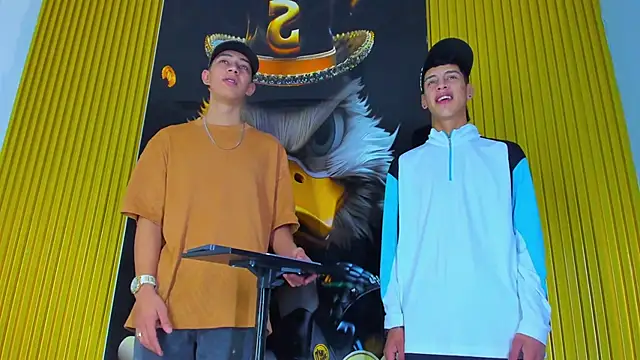 Snapshot of Dante_Brown1_ chatting on October 20, 8:53 pm Dante Brown1 online show from October 20, 8:53 pm