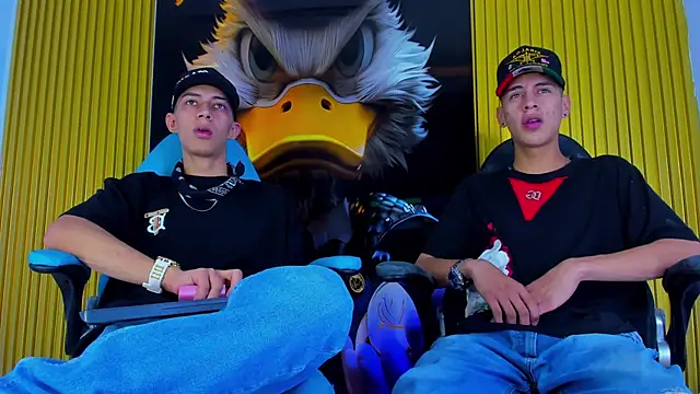 Snapshot of Dante_Brown1_ chatting on November 28, 9:04 pm Dante Brown1 online show from November 28, 9:04 pm