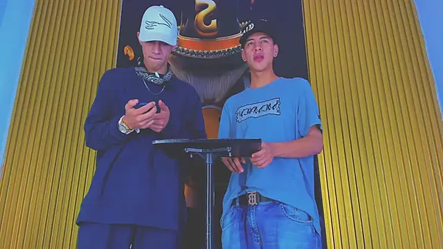 Snapshot of Dante_Brown1_ chatting on November 30, 8:53 pm Dante Brown1 online show from November 30, 8:53 pm