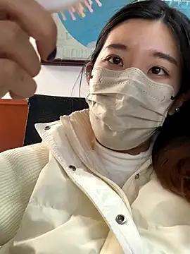 Lulu125216 online show from November 6, 5:00 am