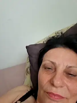 Snapshot of jessyca_ chatting on November 12, 11:03 am jessyca online show from November 12, 11:03 am