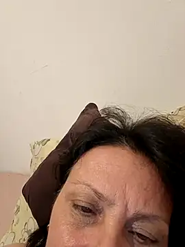 Snapshot of jessyca_ chatting on November 10, 10:37 pm jessyca online show from November 10, 10:37 pm