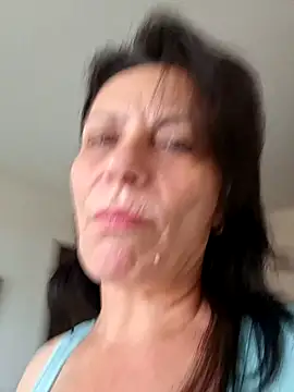 Snapshot of jessyca_ chatting on October 15, 10:01 am jessyca online show from October 15, 10:01 am