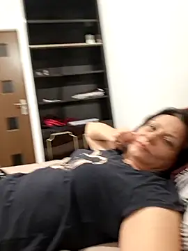 Snapshot of jessyca_ chatting on November 24, 9:04 pm jessyca online show from November 24, 9:04 pm