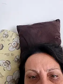 Snapshot of jessyca_ chatting on October 2, 9:01 am jessyca online show from October 2, 9:01 am