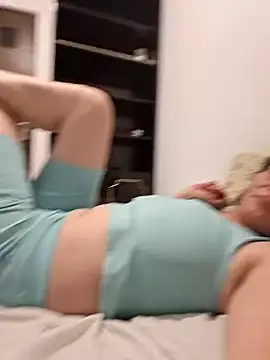 Snapshot of jessyca_ chatting on October 10, 7:47 pm jessyca online show from October 10, 7:47 pm