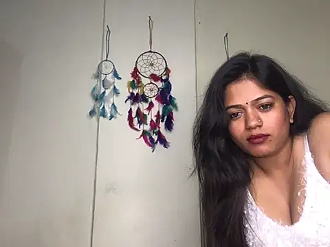 HoleyCoupon online show from January 11, 7:21 pm