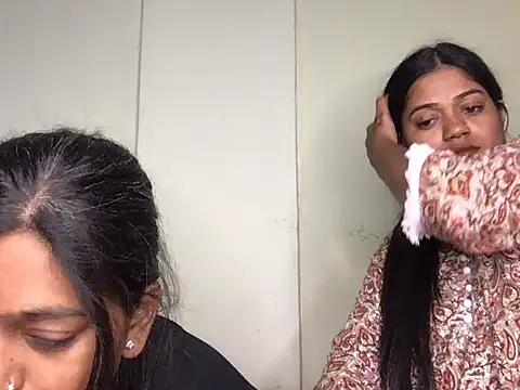 HoleyCoupon online show from January 8, 1:22 am