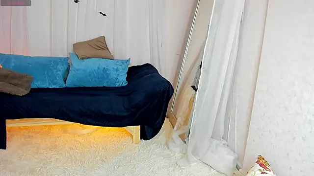 Snapshot of Belle_Wa1ker chatting on November 7, 1:10 am Belle Wa1ker online show from November 7, 1:10 am