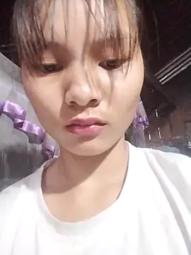 Snapshot of Senh_xxx chatting on September 9, 11:47 pm Senh xxx online show from September 9, 11:47 pm