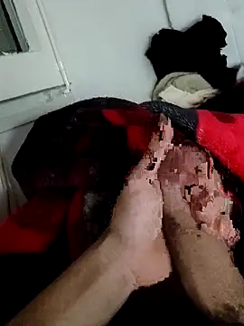 Snapshot of Yazaza1999 chatting on November 5, 10:57 pm Yazaza1999 online show from November 5, 10:57 pm