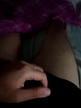 Snapshot of Yazaza1999 chatting on September 24, 7:42 pm Yazaza1999 online show from September 24, 7:42 pm