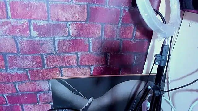 DakotaKS online show from February 12, 4:12 am