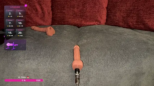 Snapshot of femboydani_x chatting on October 7, 11:28 pm femboydani x online show from October 7, 11:28 pm