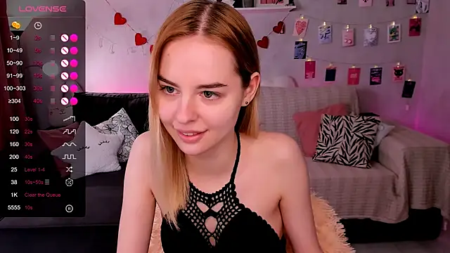 LillianShine online show from May 26, 8:45 am