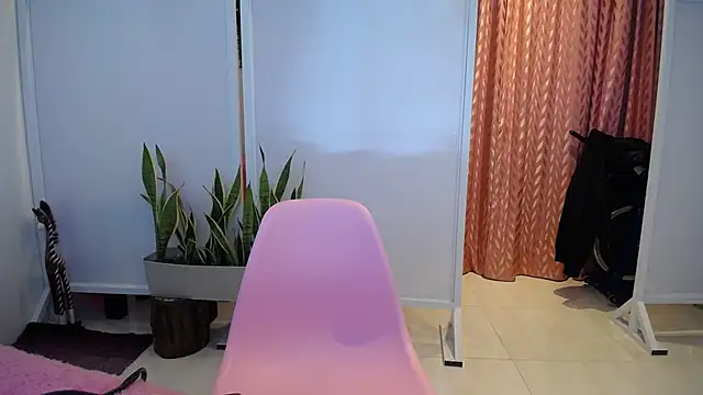 Manuela lara  online show from November 10, 1:38 pm