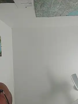 Snapshot of hpp66 chatting on May 19, 12:23 pm hpp66 online show from May 19, 12:23 pm