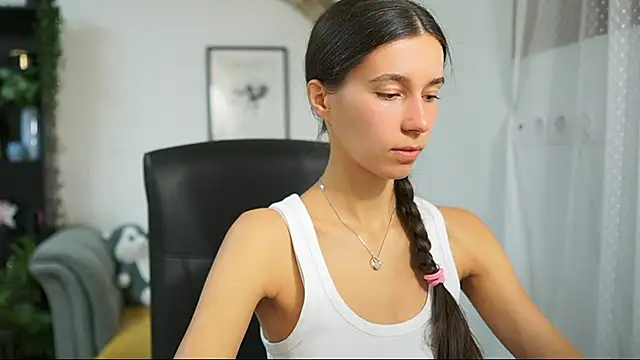 Snapshot of oliviiia__cruz chatting on September 21, 7:57 am oliviiia cruz online show from September 21, 7:57 am
