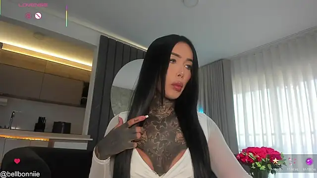 Snapshot of belllbonniie chatting on July 13, 11:15 pm belllbonniie online show from July 13, 11:15 pm