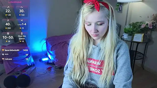 Milana Key online show from December 1, 10:05 am