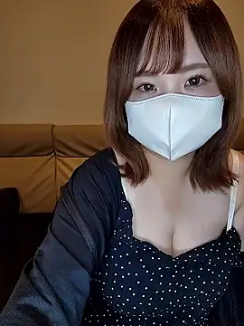 Snapshot of --MIYUKI chatting on October 10, 11:00 am --MIYUKI online show from October 10, 11:00 am