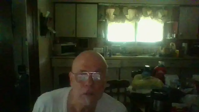 Snapshot of mapsterdaman chatting on July 6, 5:15 pm mapsterdaman online show from July 6, 5:15 pm