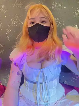 Snapshot of swallow-nice chatting on September 20, 4:17 am swallow-nice online show from September 20, 4:17 am