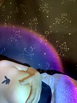 Snapshot of swallow-nice chatting on September 25, 6:14 pm swallow-nice online show from September 25, 6:14 pm