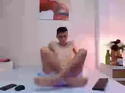 LuigiMarchetti online show from November 15, 7:29 pm