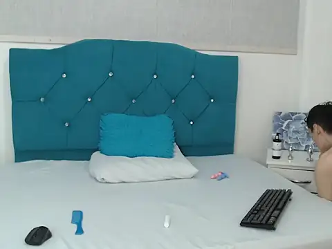 LuigiMarchetti online show from November 21, 7:24 pm