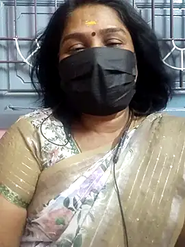Snapshot of Tamil_Azhaghi25 chatting on June 20, 6:57 pm Tamil Azhaghi25 online show from June 20, 6:57 pm