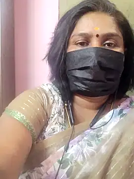 Snapshot of Tamil_Azhaghi25 chatting on May 28, 12:11 pm Tamil Azhaghi25 online show from May 28, 12:11 pm