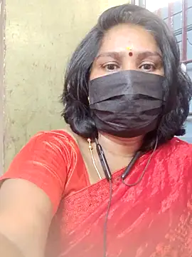 Snapshot of Tamil_Azhaghi25 chatting on May 24, 11:10 am Tamil Azhaghi25 online show from May 24, 11:10 am
