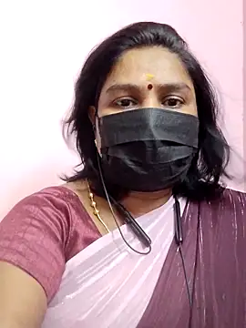 Snapshot of Tamil_Azhaghi25 chatting on June 9, 5:47 pm Tamil Azhaghi25 online show from June 9, 5:47 pm