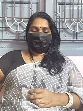 Tamil Azhaghi25 online show from December 16, 5:39 pm