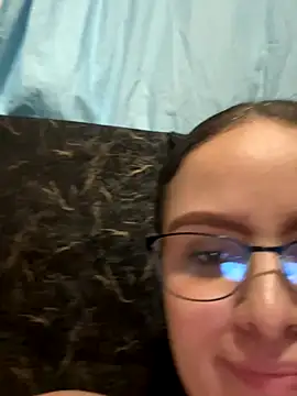 Tayler Kim online show from November 23, 9:36 pm