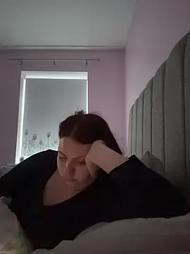 RoseMaee online show from November 11, 7:58 am