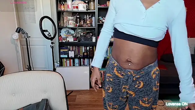 MarleyAquafina online show from February 13, 4:51 pm