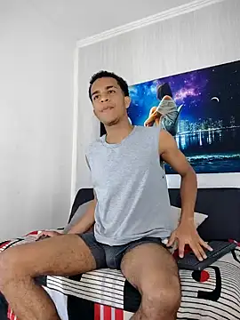 Snapshot of aston_xvera chatting on September 21, 8:36 pm aston xvera online show from September 21, 8:36 pm