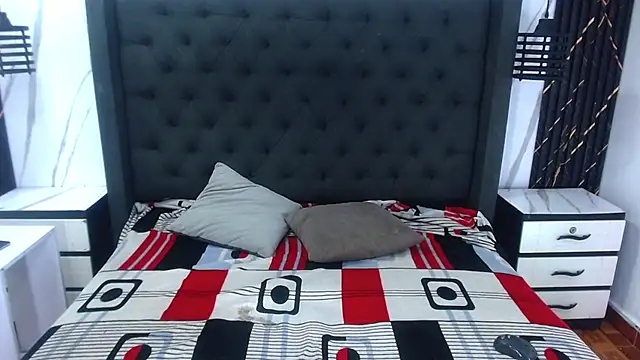 Snapshot of aston_xvera chatting on September 18, 4:04 am aston xvera online show from September 18, 4:04 am