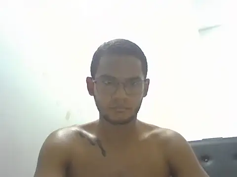 jayden cooper1 online show from November 12, 8:12 pm