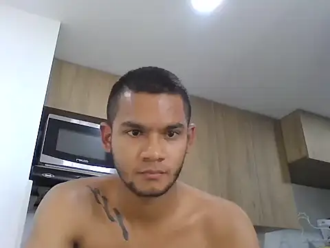 jayden cooper1 online show from September 12, 6:51 pm