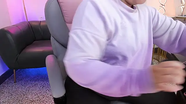 Miss Francheska online show from November 22, 11:42 am