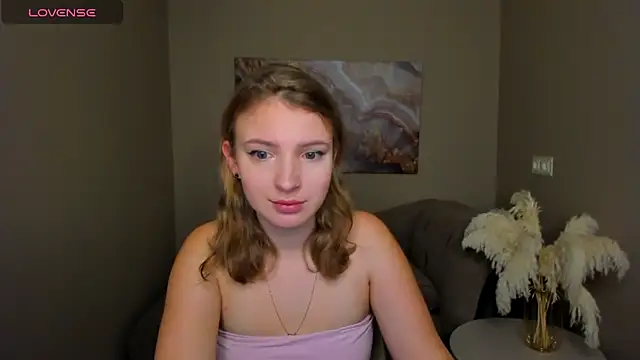 Snapshot of MilinaMorris chatting on November 11, 1:44 am MilinaMorris online show from November 11, 1:44 am