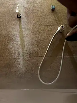 Snapshot of ApexO45 chatting on November 23, 11:48 pm ApexO45 online show from November 23, 11:48 pm