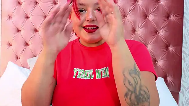 Snapshot of cherry_canndy_ chatting on October 27, 11:55 am cherry canndy  online show from October 27, 11:55 am