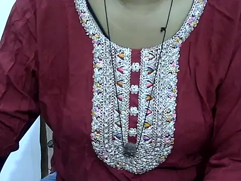 Snapshot of Hott_Noor chatting on September 8, 2:16 pm Hott Noor online show from September 8, 2:16 pm