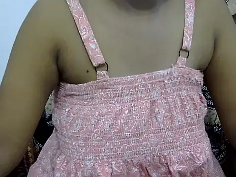 Snapshot of Hott_Noor chatting on September 9, 2:48 pm Hott Noor online show from September 9, 2:48 pm