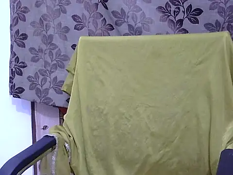 Snapshot of Hott_Noor chatting on September 20, 2:33 pm Hott Noor online show from September 20, 2:33 pm